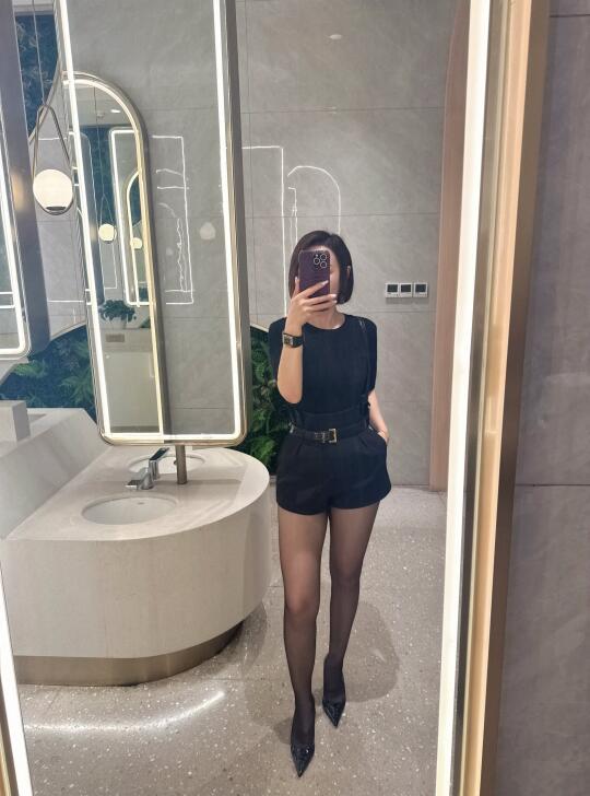 穿搭分享！👩‍🦰👠💄