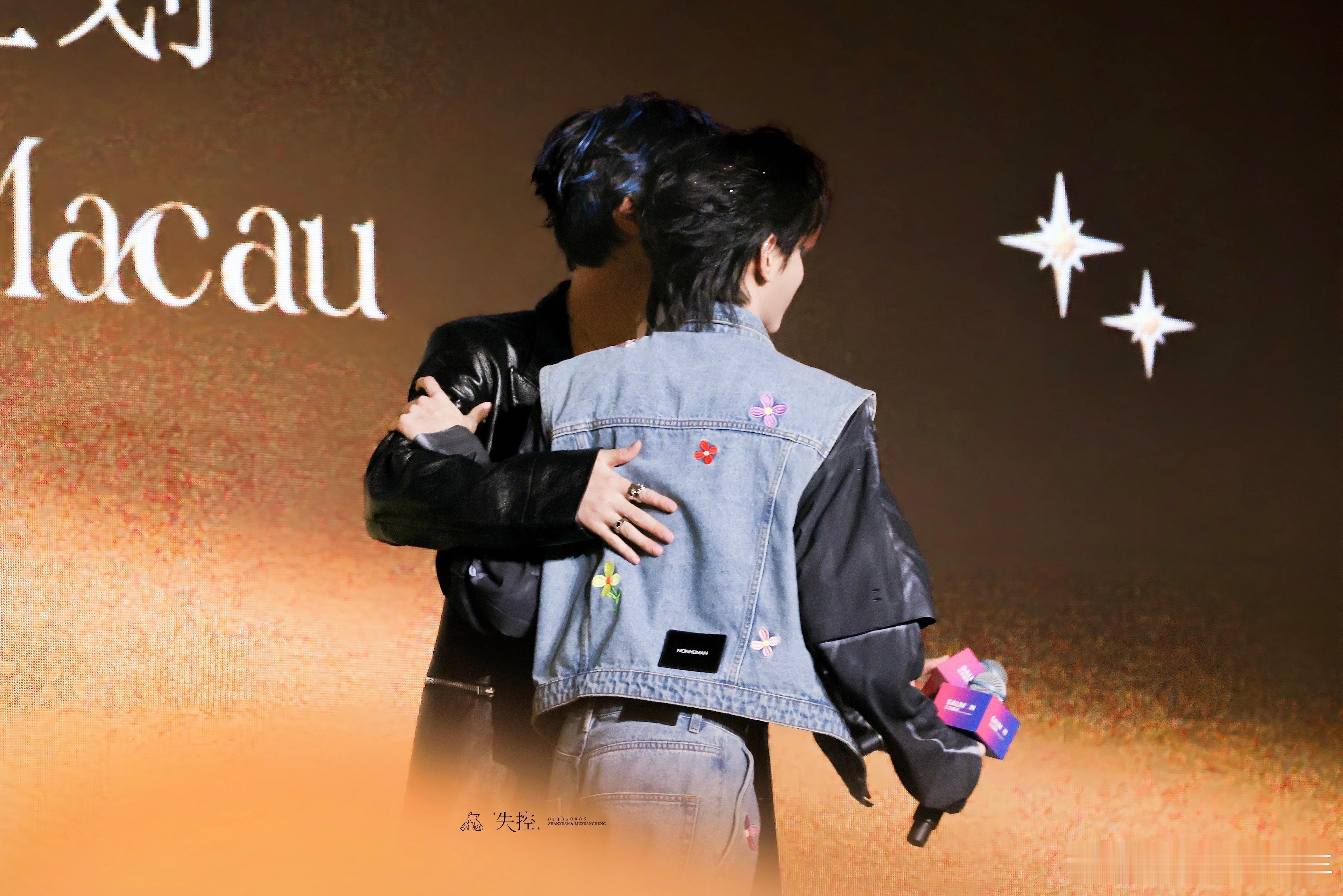 🩷💚愿神明偏爱，佑展丞一往无前🩷💚 