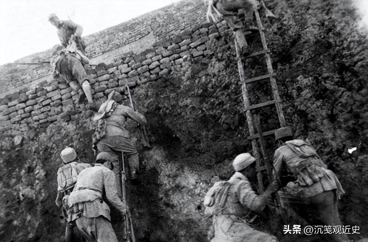 1948年9月，济南战役进入白热化阶段。

24日凌晨1时30分，一阵猛烈的炮声