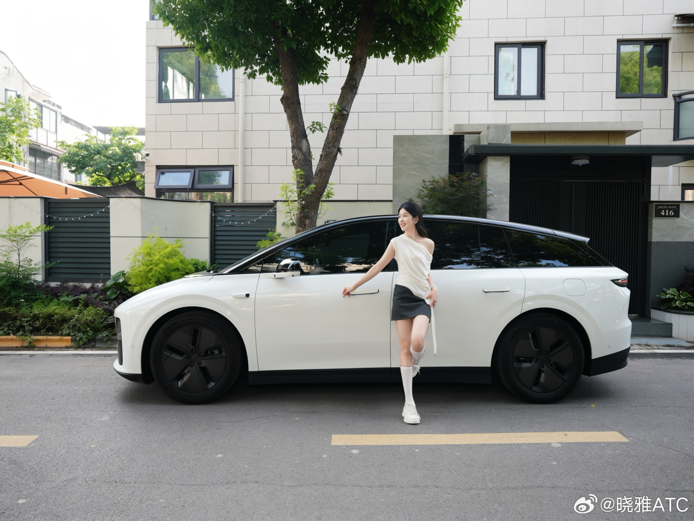今天的穿搭跟理想i6是不是很搭大v聊车理想