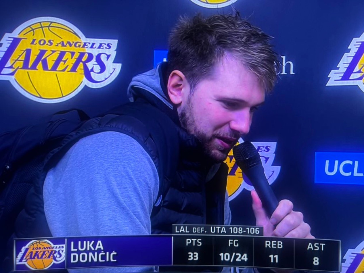 东契奇回应湖人队三分不佳的问题：“我一点儿也不担心。我们根本还没打出最佳状态，但