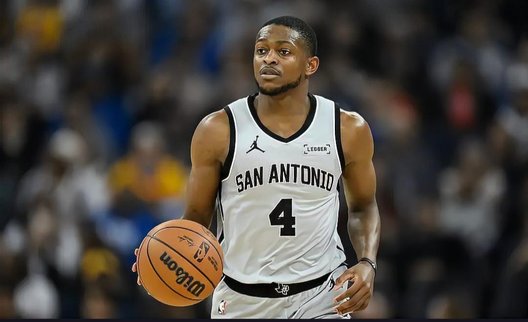 文班亚马复出首战便狂砍32分12篮板，是否已准备好冲击MVP和DPOY？
文班亚