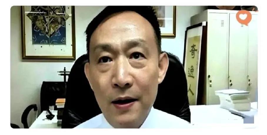 卢麒元说：“我自己培养的学生，毕业后因为质疑西方经济理论而失业了。连讲师都当不上