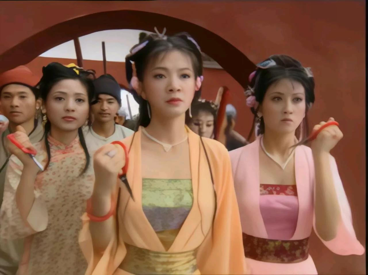 台湾美人系列《一代名陈圆圆李香君》2000版，古装美人赏心悦目，华服引人思考，剧