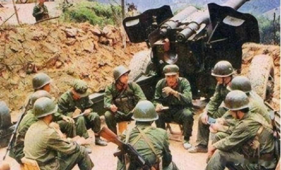 1985年我们部队在老山轮战，牺牲了348名战友，受伤的1100多人。子弹、弹片