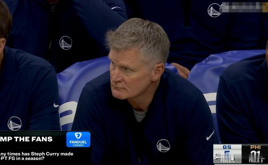 这场比赛算是天崩开局了，
第一节才打3分22秒，勇士就被费76人打了个5比21，