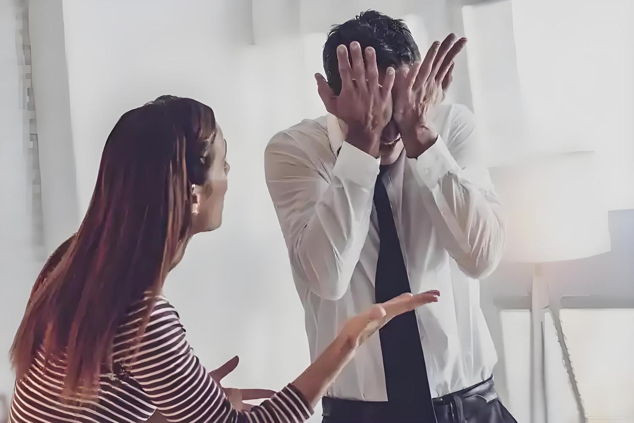 扎心！2026离婚主力军，根本不是00后
 
全网都在吐槽00后闪婚闪离，殊不知