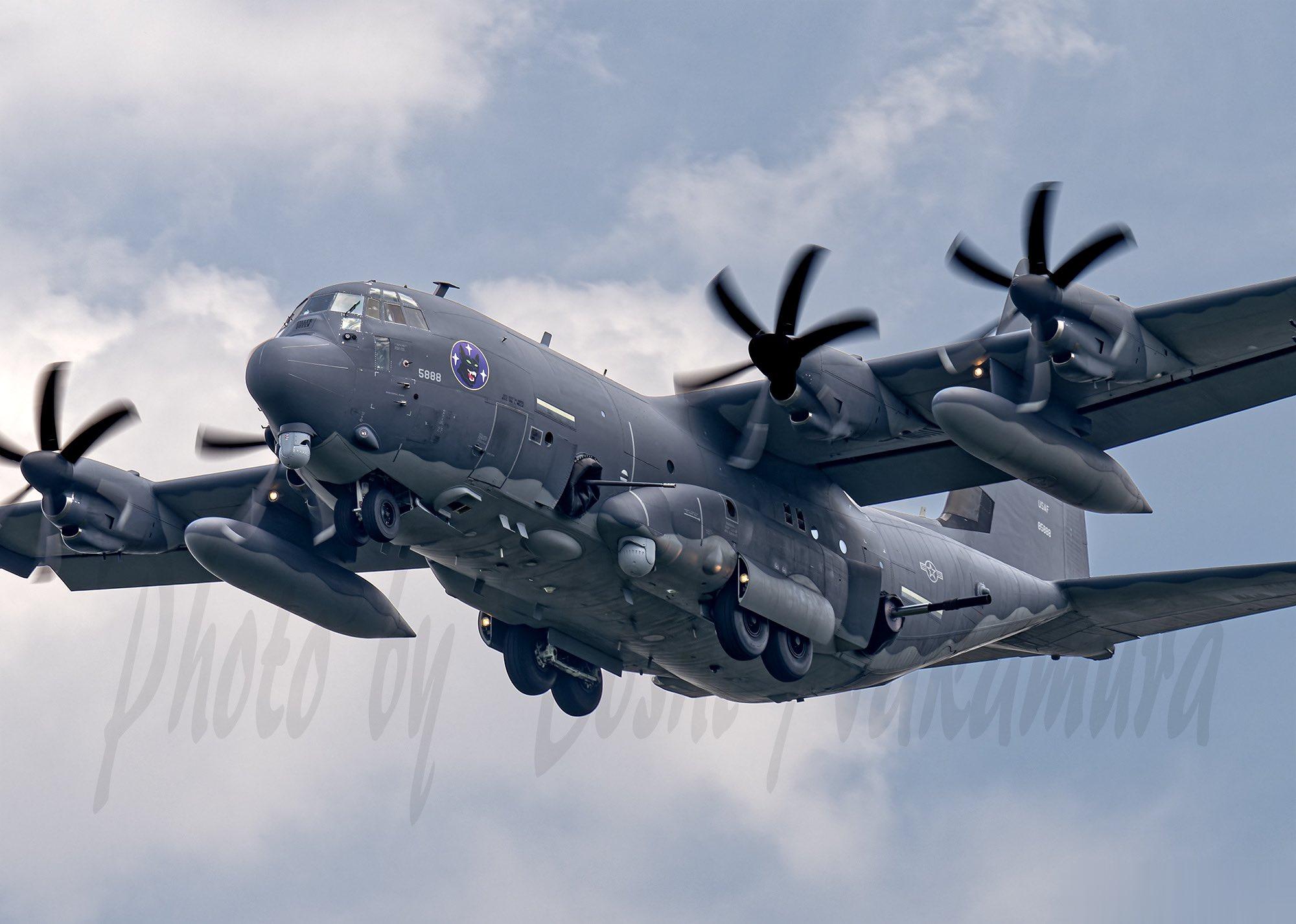 横田稀客——AC-130J#航空[超话]##武器装备[超话]# ​​​
