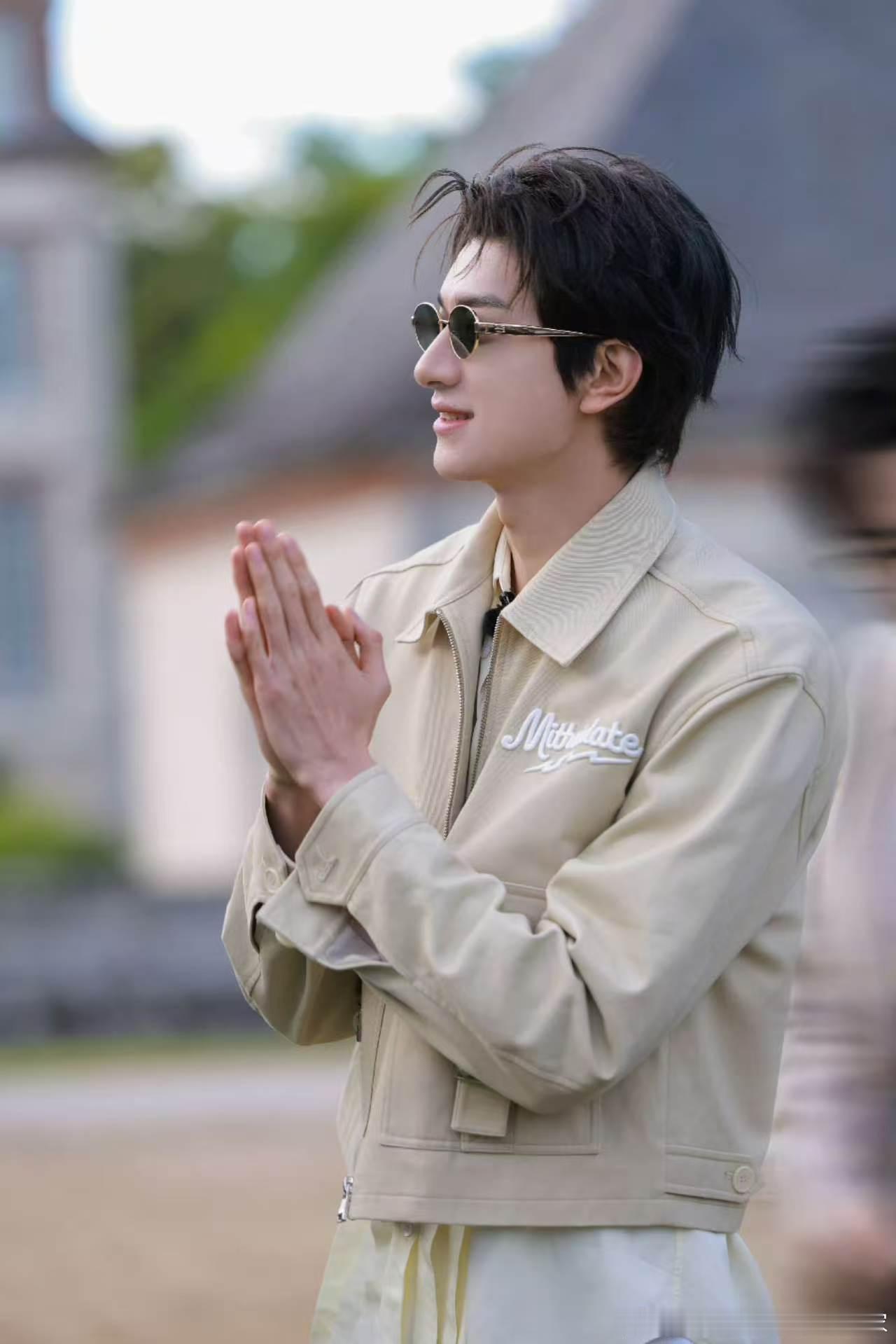 林一为了张艺谋李安可以生吃茄子林一的烧短暂地退了一下地球超新鲜 陈星旭试图用“换