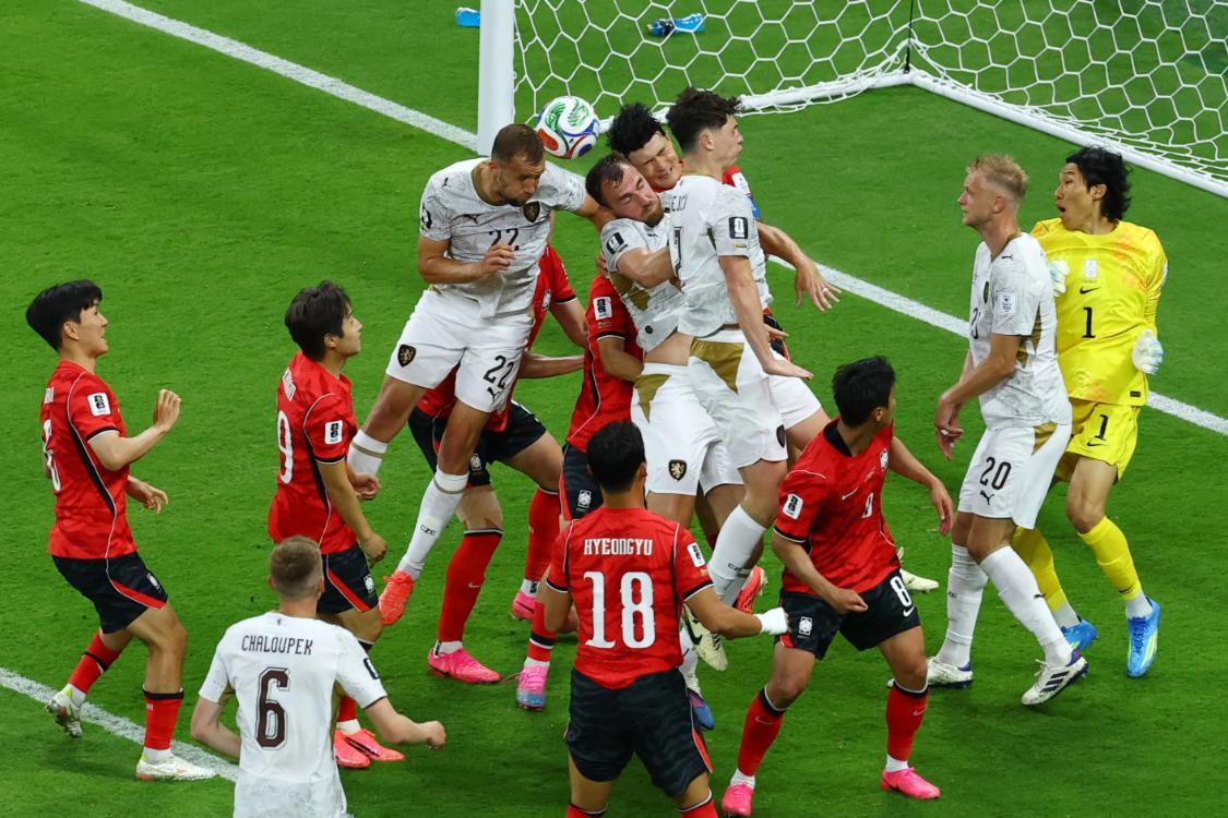 2026年世界杯A组末轮，‌南非1-0击败韩国‌，直接改写了小组出线格局，成为本