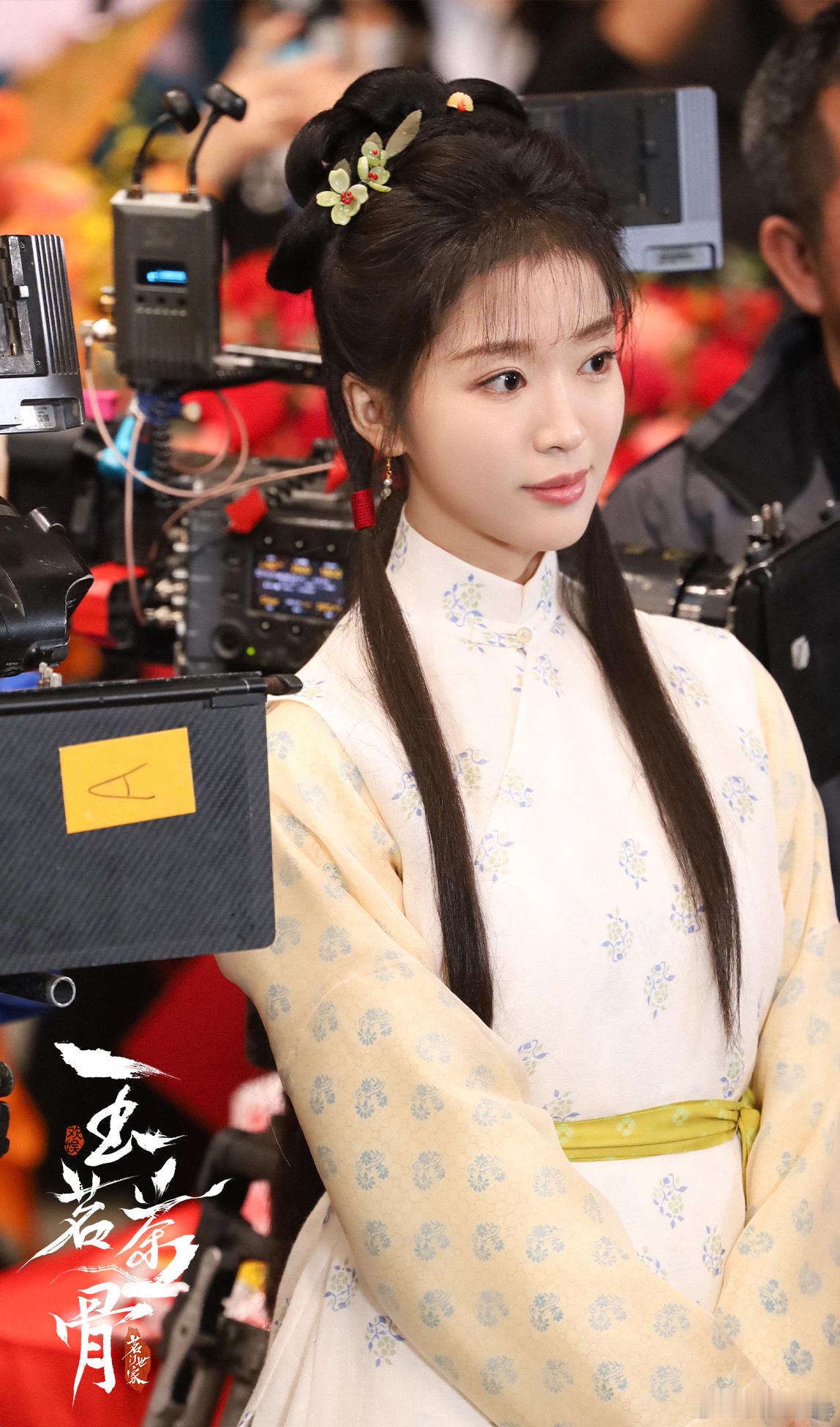 于正给刘擎滕泽文的资源 滕泽文在短剧《80年代当后妈》中的表现令人惊艳，签约欢娱