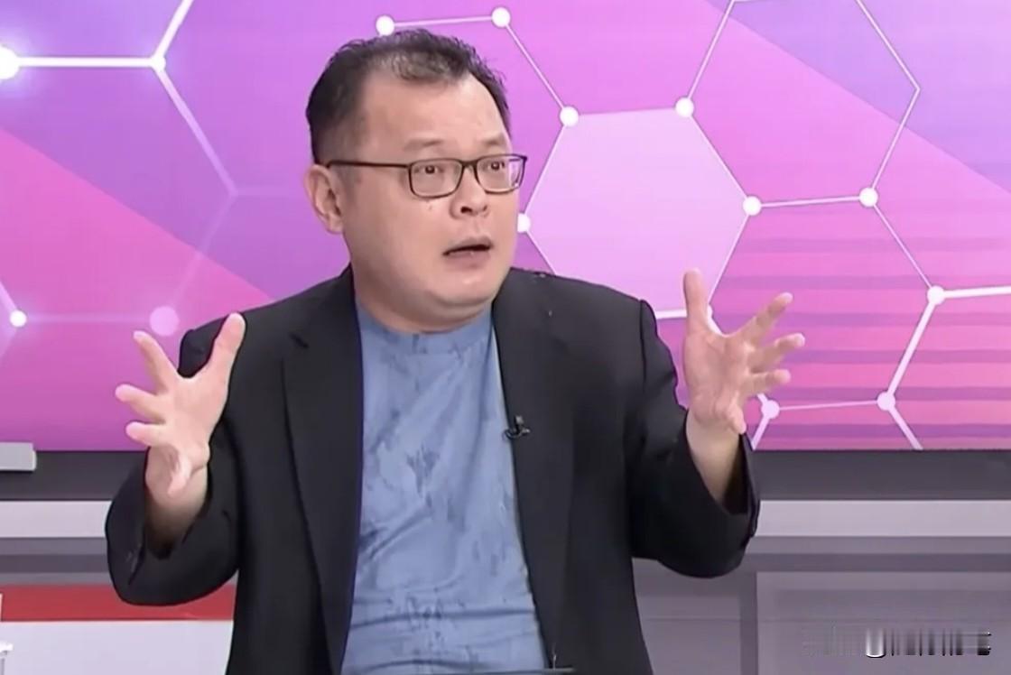 郑丽文公开透漏被侨胞比作孙中山的消息，遭评论员陈挥文忍不了痛批。

陈挥文在节目