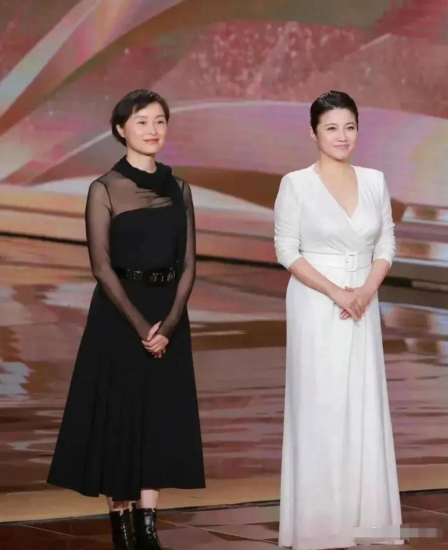 吴越，颜丙燕，同是1972年生人，一个是北京人，一个是上海人，两个人都是娱乐圈里