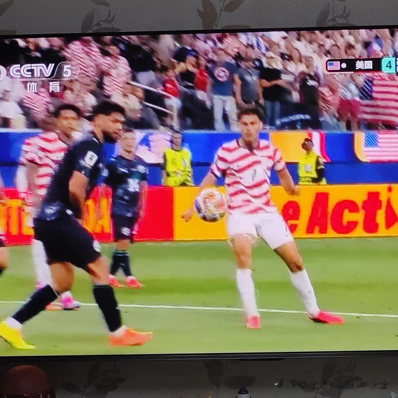 世界杯小组赛D组首轮美国对阵巴拉圭，惊现5个意想不到！

1、首次出现乌龙球；