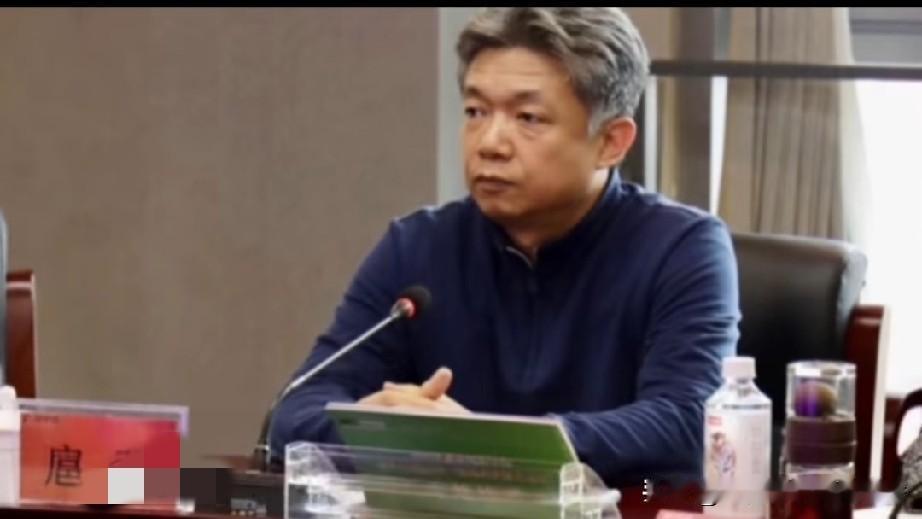 认识演员扈强是在电视剧《白鹿原》中他扮演的田福贤，当时就觉得这个演员虽然长得相貌