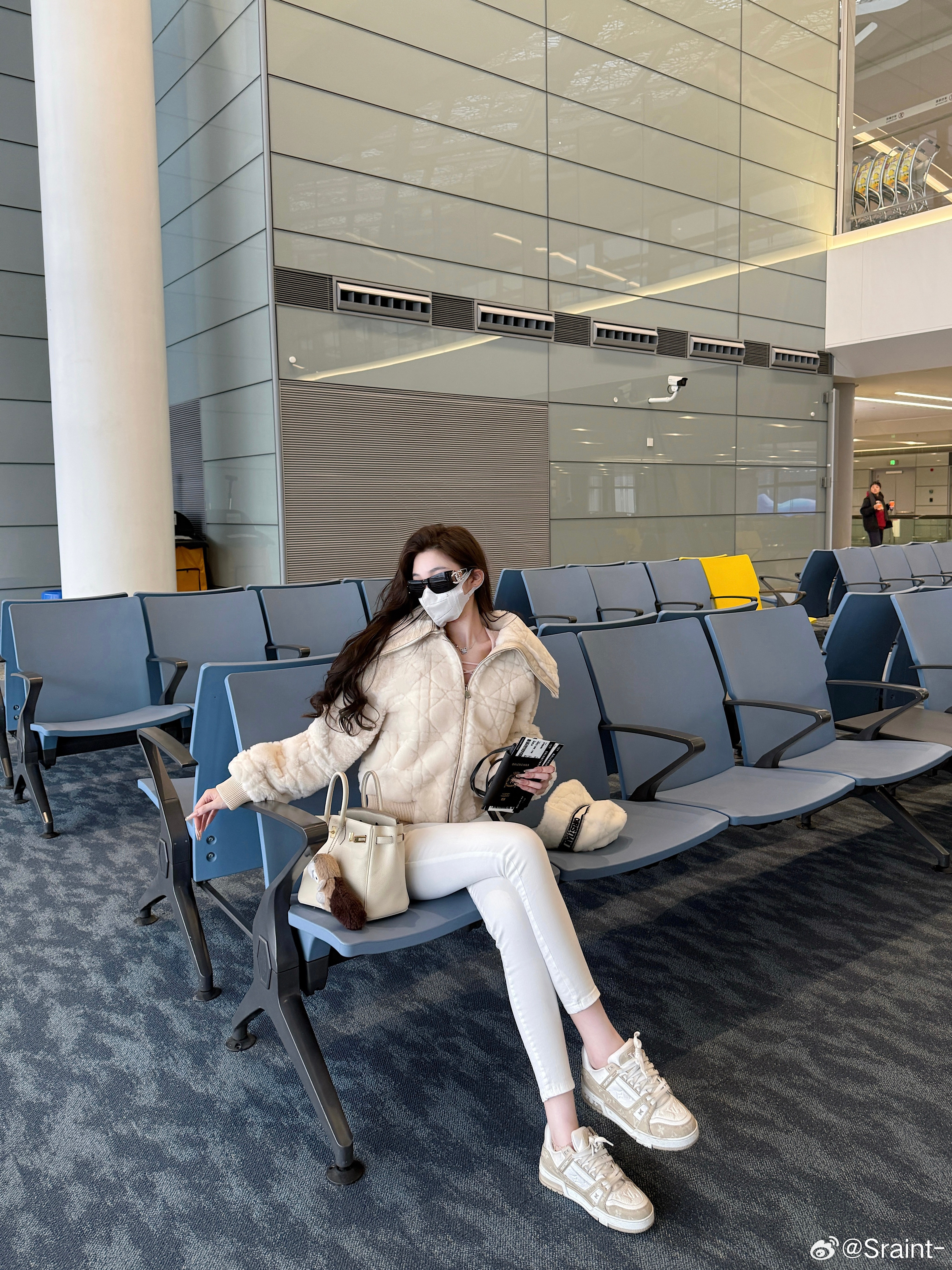 飞小韩的一天🇰🇷✈️又是一个早班机🛫差点来不及飞机上化妆 韩国·Seoul