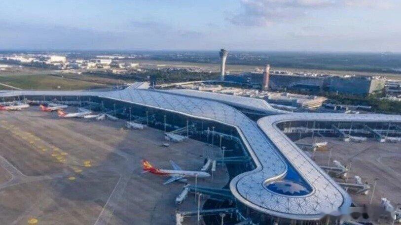 凤凰新闻【海南今日正式封关！“封”的是什么？跟你我有什么关系？】（资料图）中新社