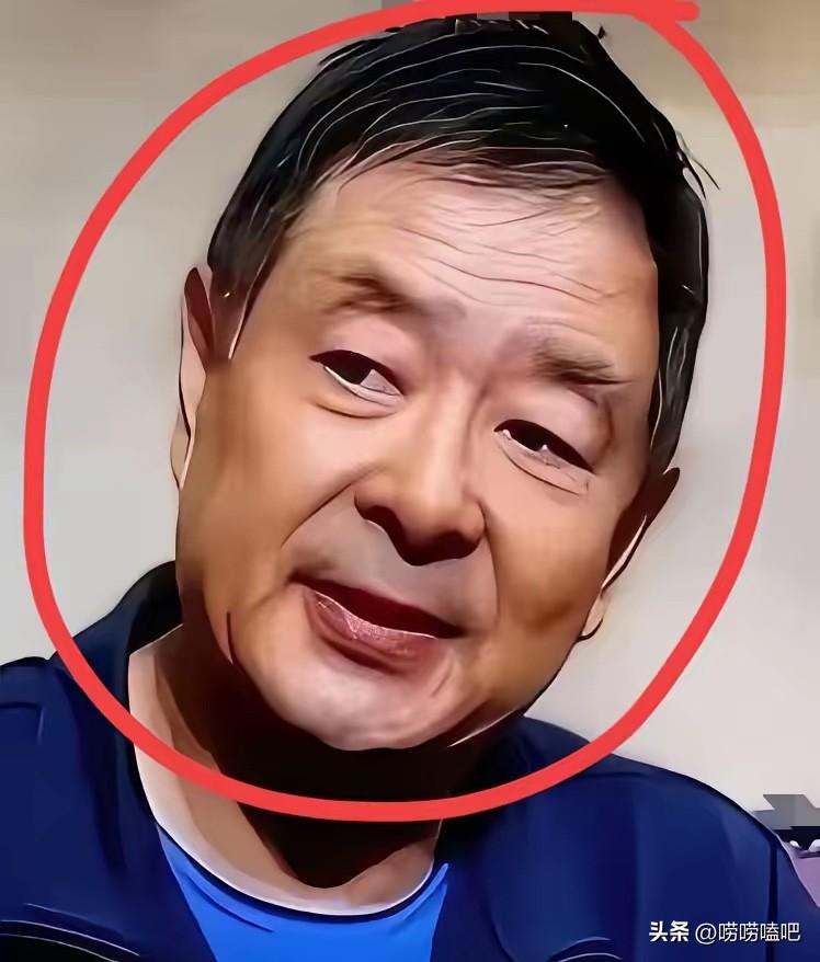 凌晨1点的北京，72岁的濮存昕在北京的老旧家属院里，用一根布绳将自己和94岁患阿