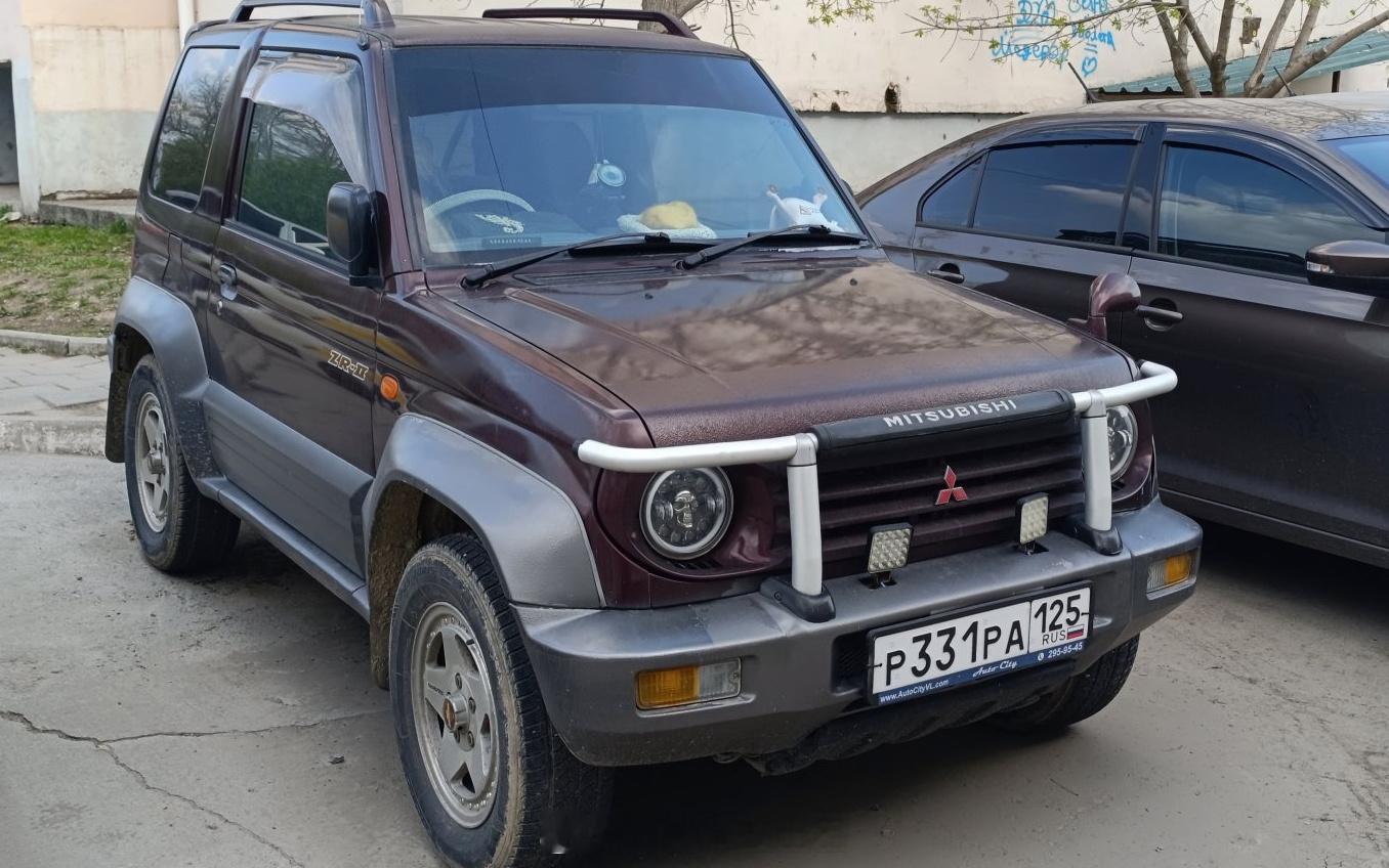 Mitsubishi Pajero Junior / Suzuki Jimny 