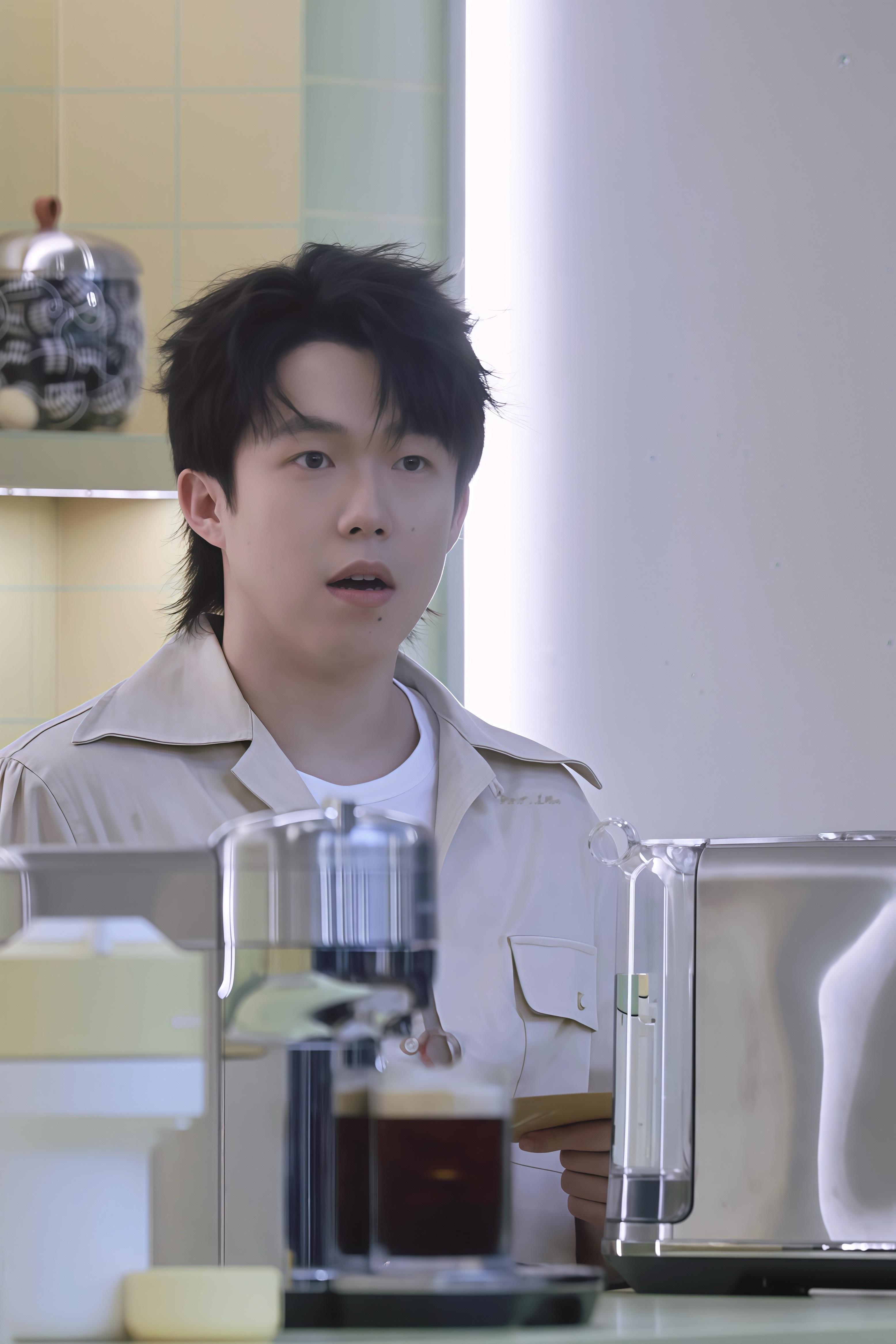 王楚钦nespresso奈斯品牌大使 小寶你怎麼啦[並不簡單][並不簡單][並不