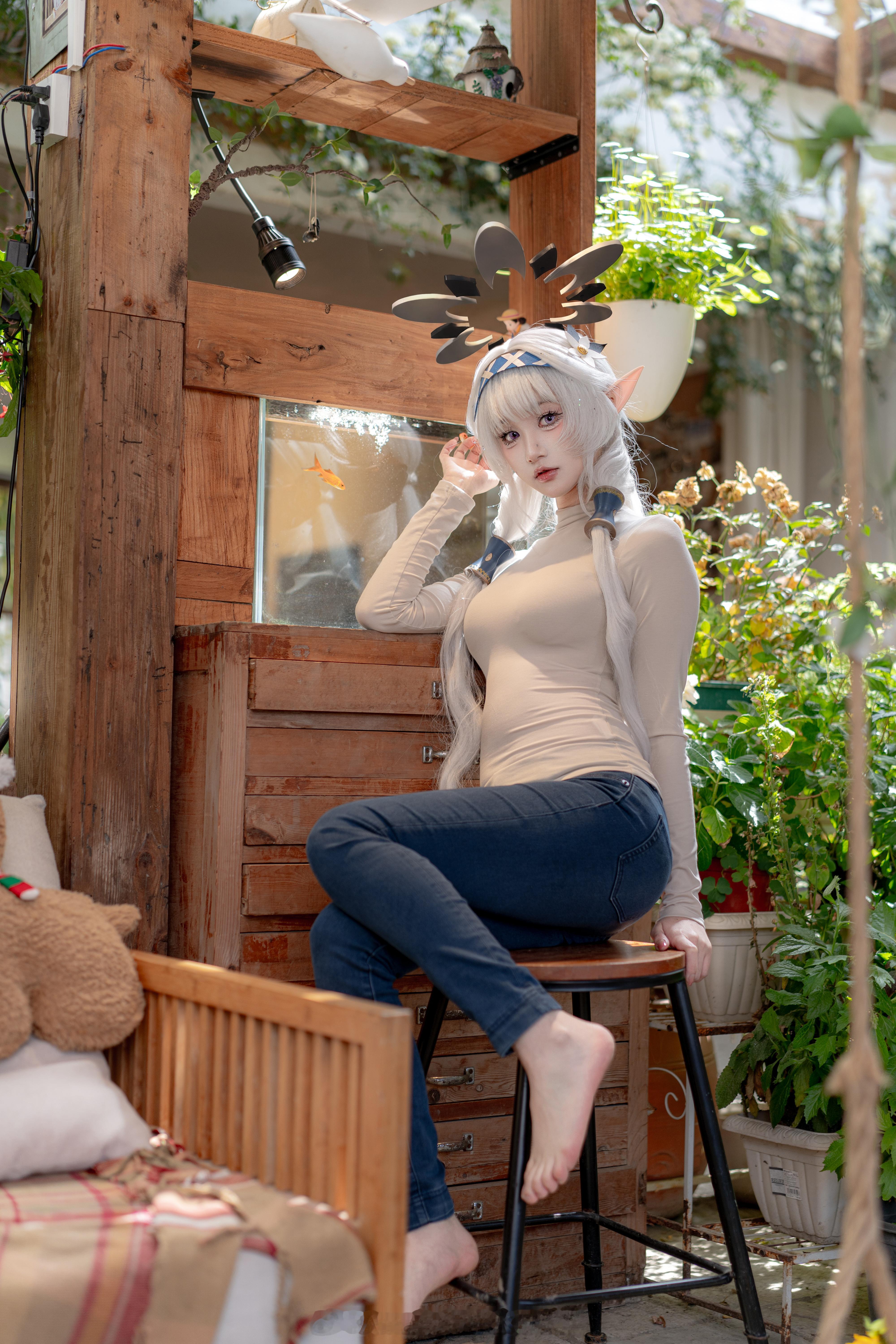 蔚蓝档案[超话]  我去！周五了发一张二次元cos大赏cosplay蔚蓝档案明星