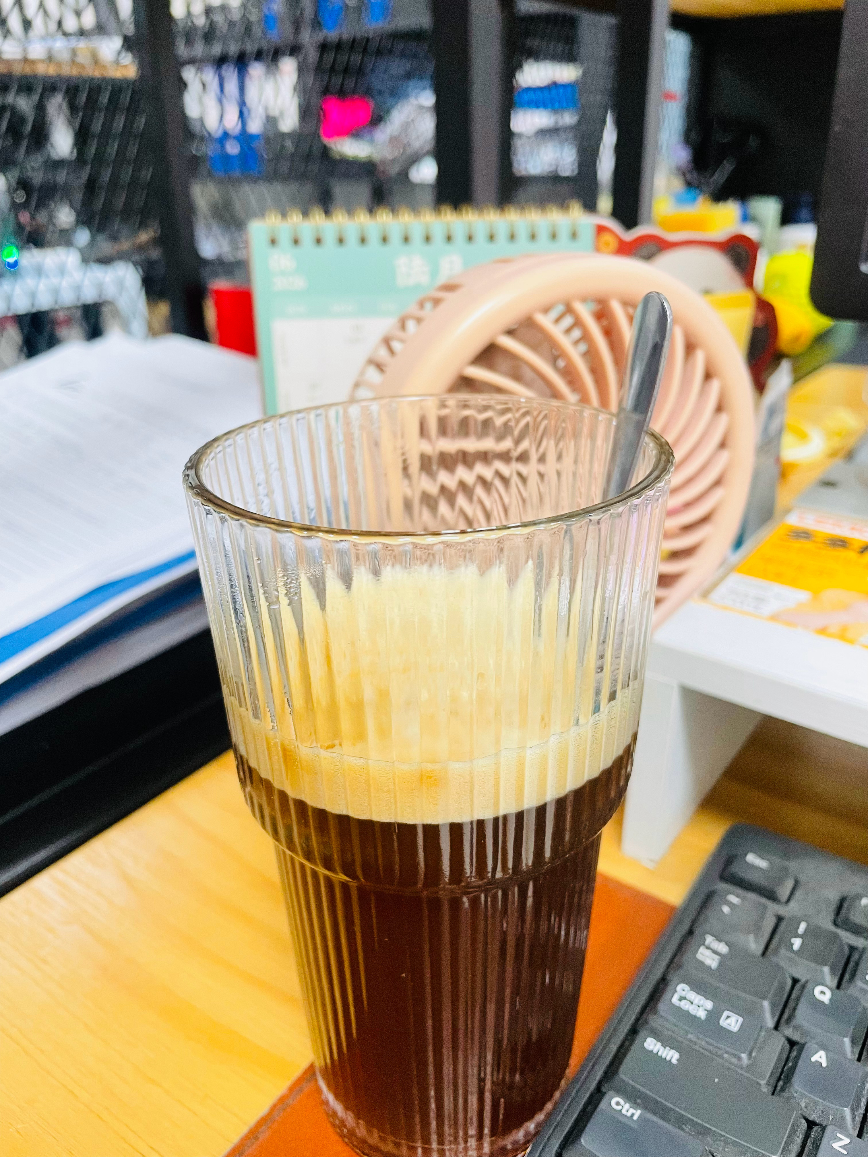 🥛也不加了 还是来杯黑咖提提神