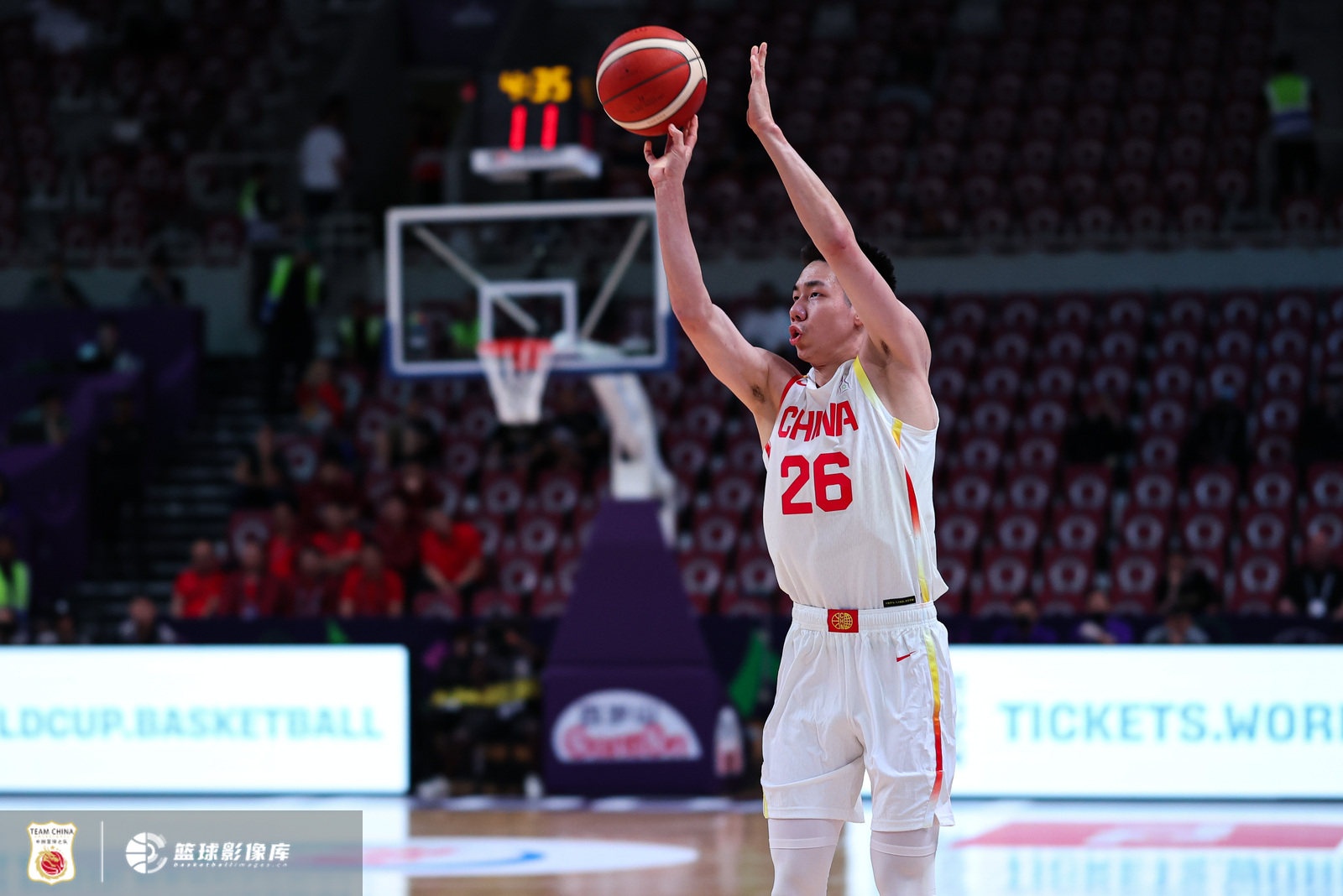 朱俊龙：感谢兄弟们对我的支持与信任 这两场比赛只是刚开始