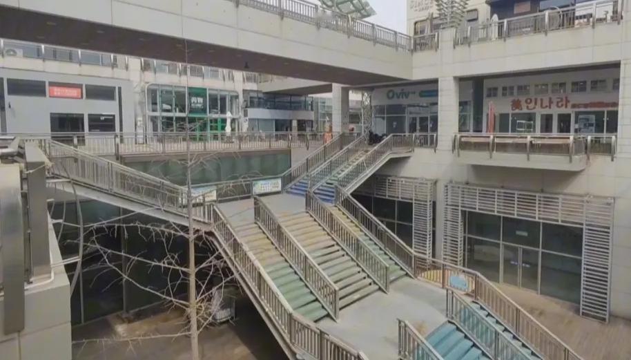 百丽广场，太古地下商街还有救吗？

近日，有市民询问：永旺东部超市周边的百丽广场