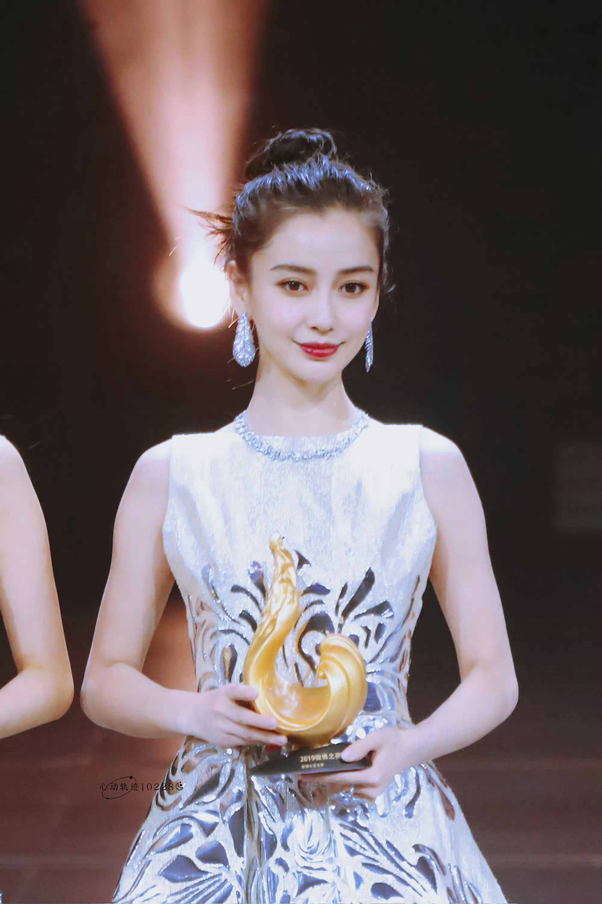 angelababy angelababy “遇见你是故事的开始 走到底是余生的