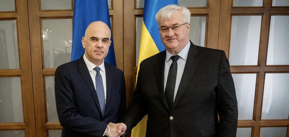 欧洲委员会秘书长阿兰·贝尔塞特访问基辅进行工作访问。在与外交部长安德烈·西比哈的