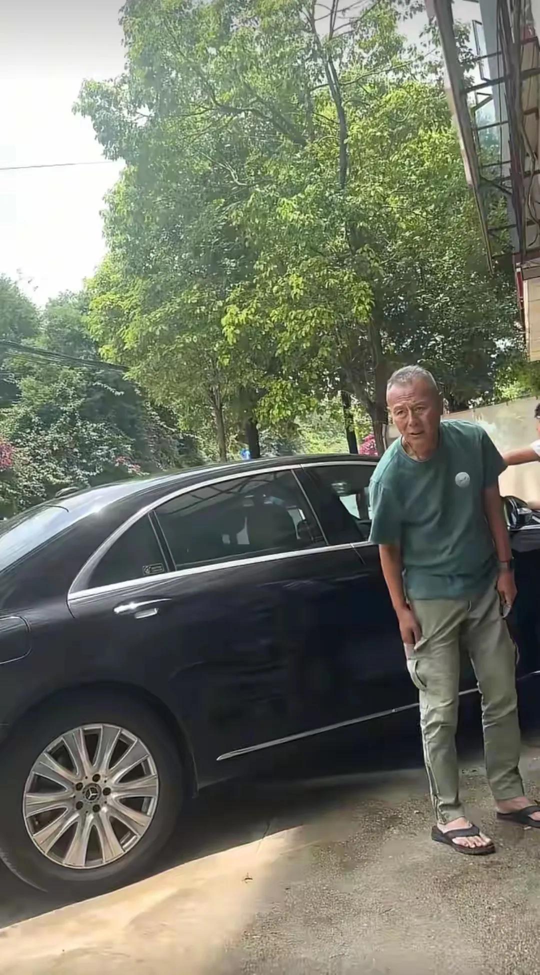曾经的男神，如今也老了，刘德凯曾是风靡两岸的琼瑶男神，凭借《一帘幽梦》费云帆、《