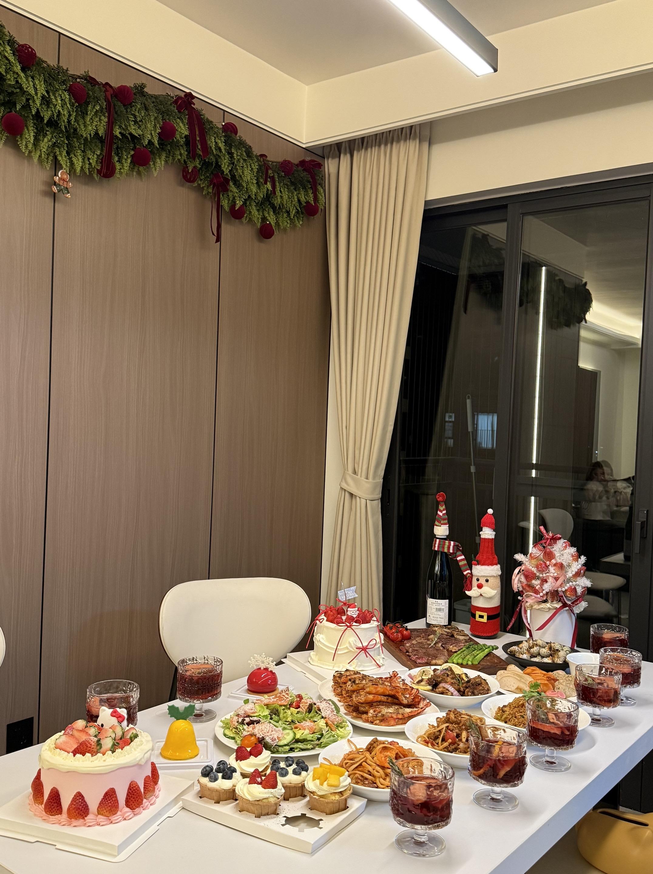 你好 圣诞老人 我的愿望是 红票子 大房子 靓车子