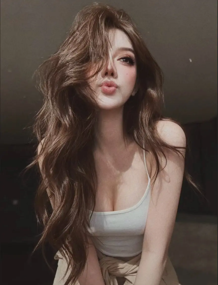 有亿点点好看。