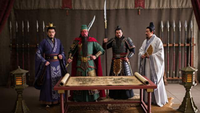 #刘备、关羽、张飞和诸葛亮：为什么能成为三国最经典的组合？