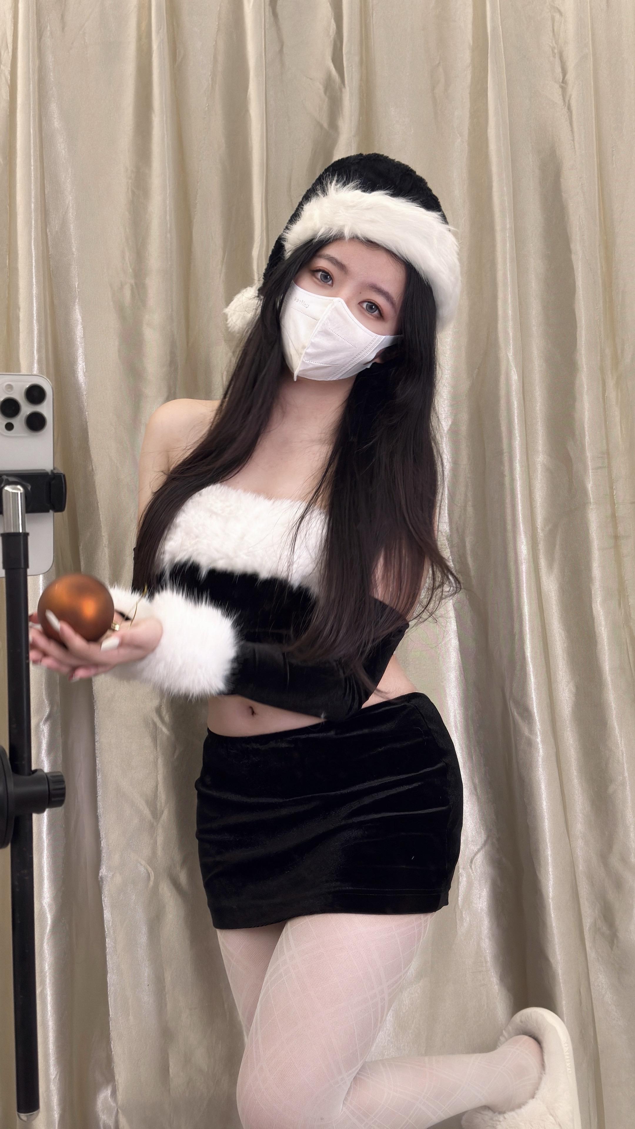 ⭐️                    ovo          ...