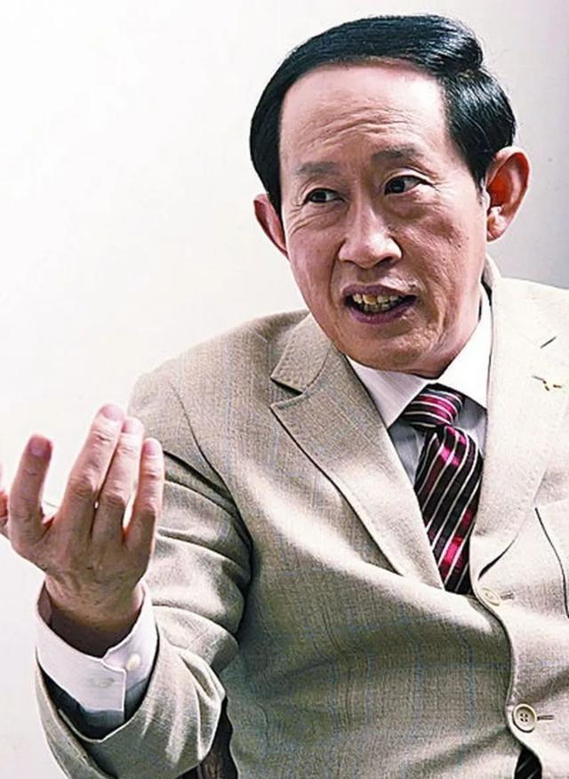 一段非常通透的话：人有8样快乐：
1、性：这最容易，也最短暂。
2026年5月再