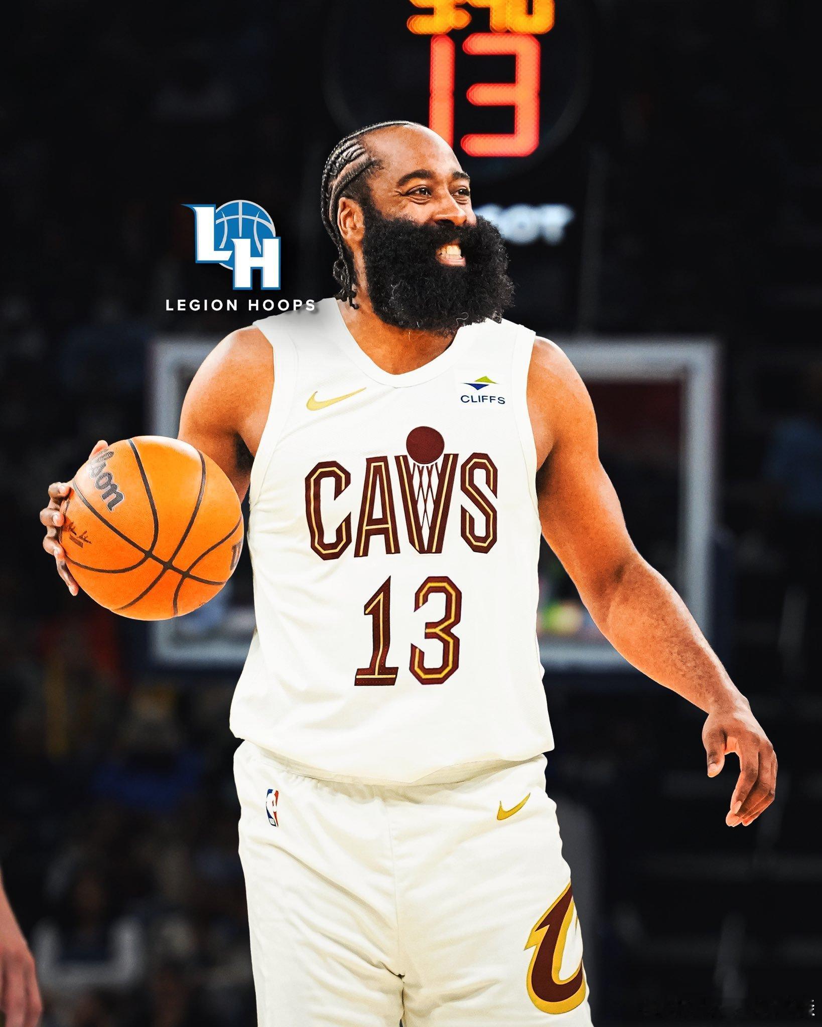 詹姆斯·哈登进一步解释了他转会骑士的原因：“我不想感觉自己拖累了快船的未来。我希