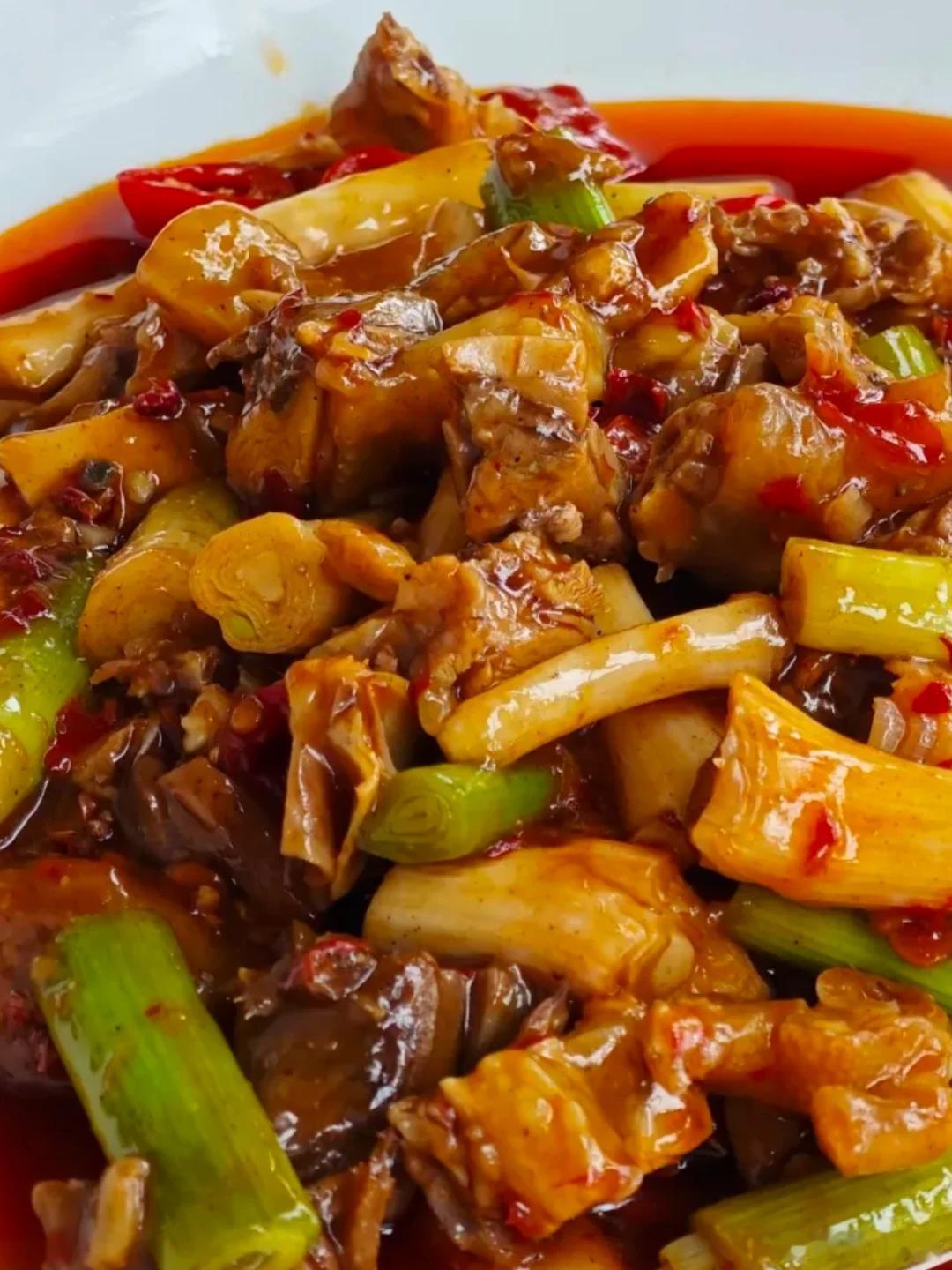 四川吃饭指南 龙泉驿吃饭｜龙江饭店成都，龙泉驿区，龙都南路21号龙江饭店赏心悦目