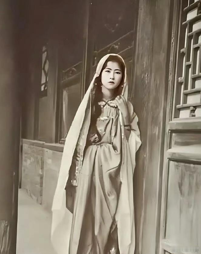 林徽因影像，摄于1924年… ​​​