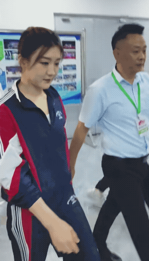 大梦啊
运动服都能穿这么美啊[呲牙][作揖]
山东省城市乒乓超级联赛日照站！