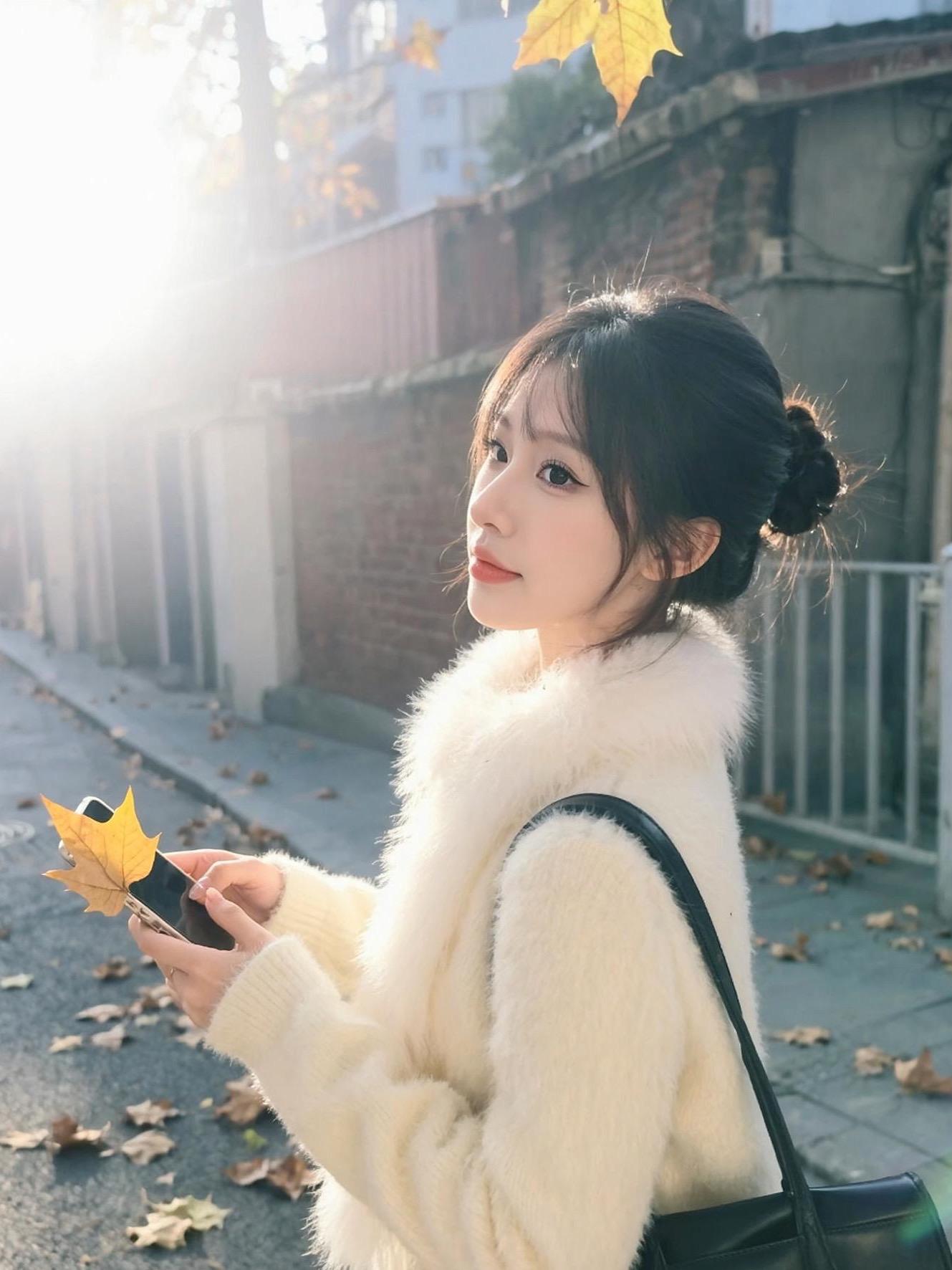 到底什么时候可以跟你约会牵牵手