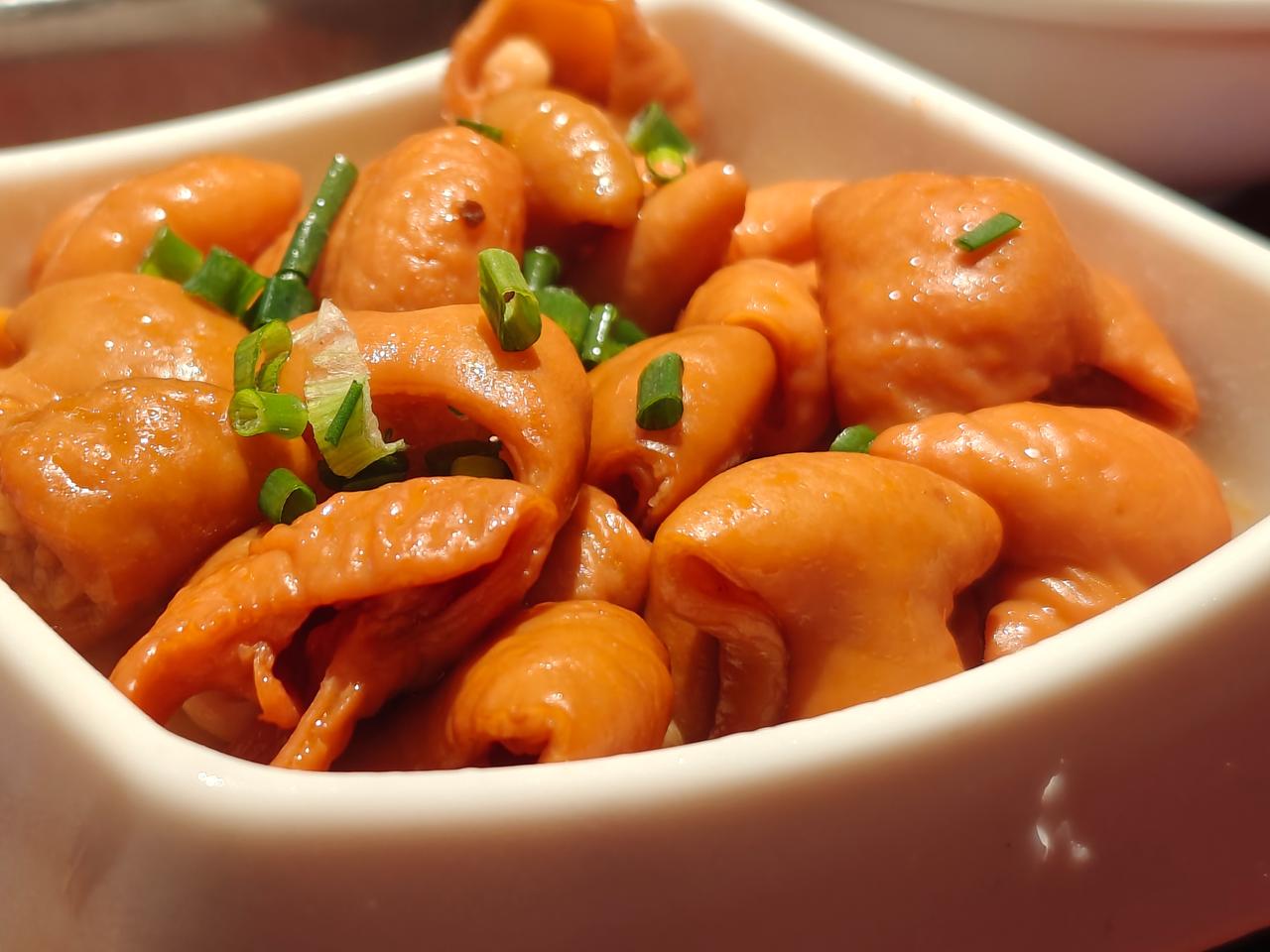 这个周末终于可以恢复和一家人出来吃饭的节奏了，火锅安排起来。[马思纯的微笑]