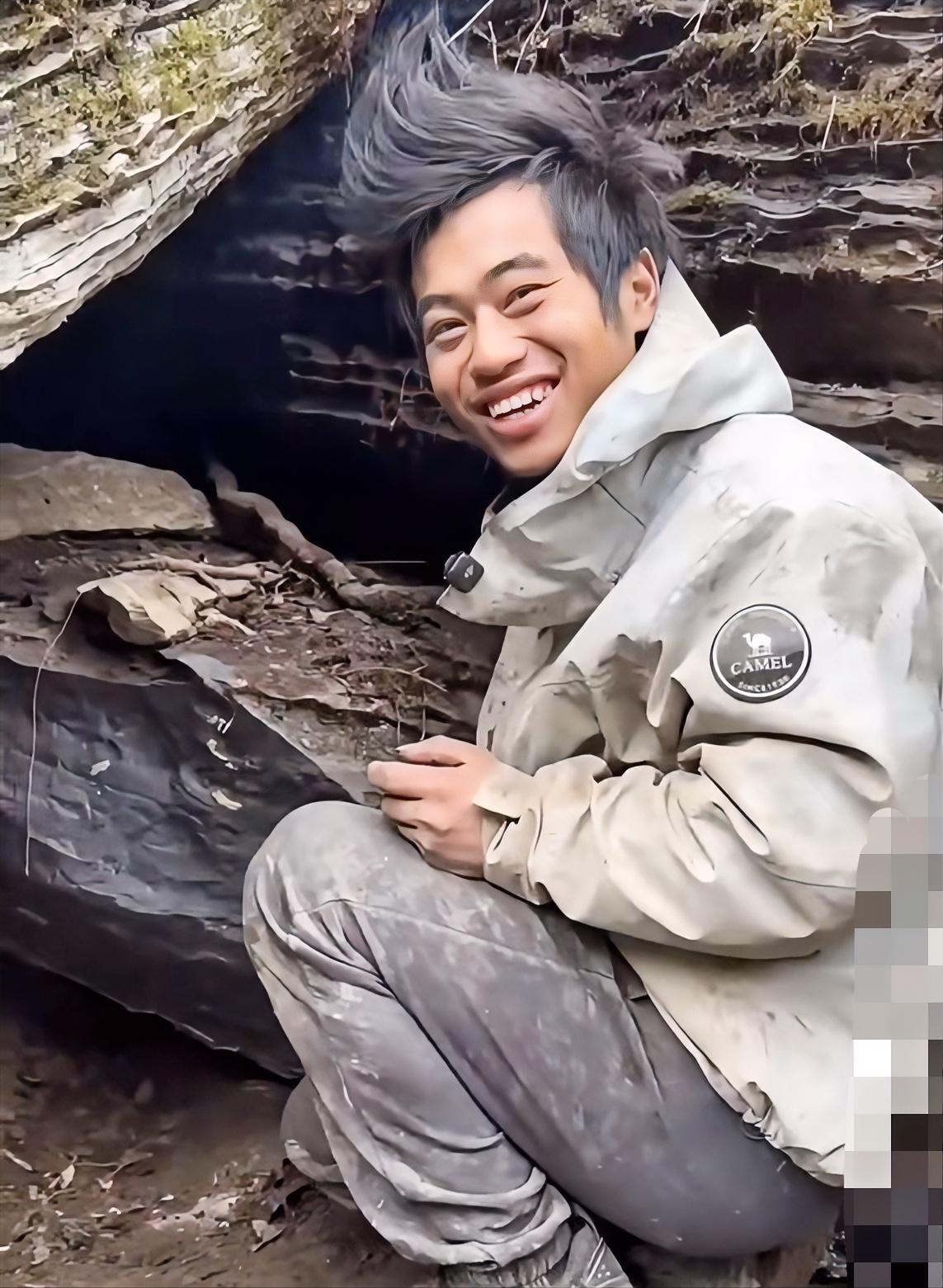 林北，不怪网友们劝你，
继续当你的“野人”好吗？
你这荒野求生一亮相太不简单了。