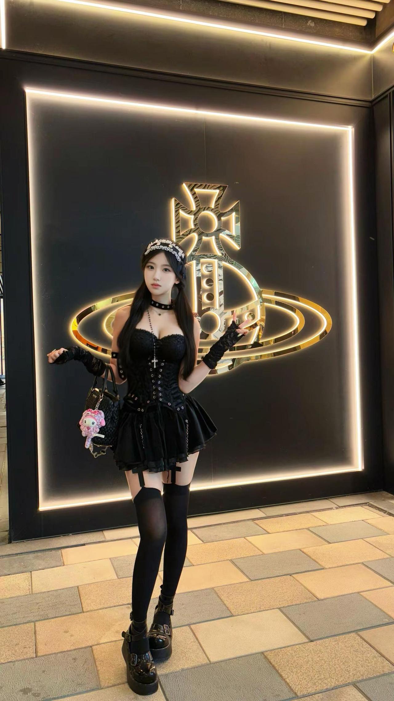我的天使男孩在哪里。天使 哥特 暗黑风 lolita时尚穿搭