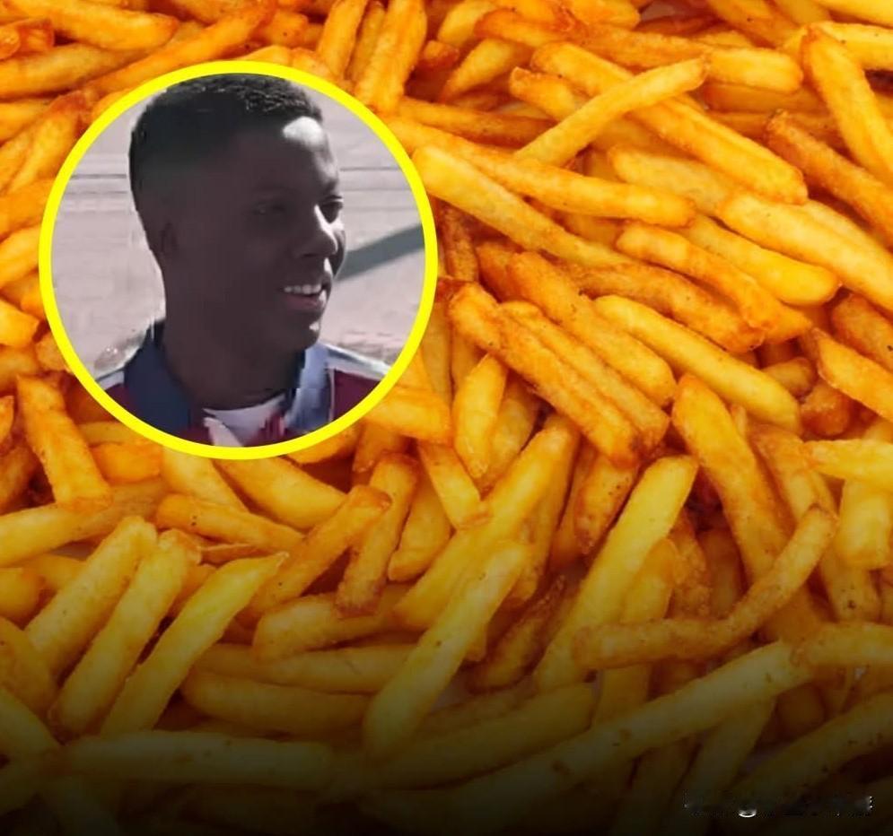 一场朋友间的争执在得克萨斯州沃思堡演变成悲剧，一名19岁的年轻男子在一间公寓内遭