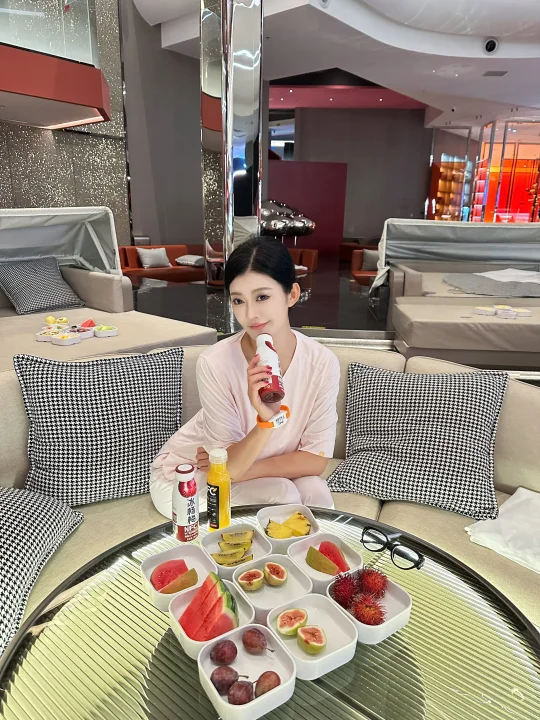 水果饮料畅吃的洗浴里竟然吃到了布袋海肠