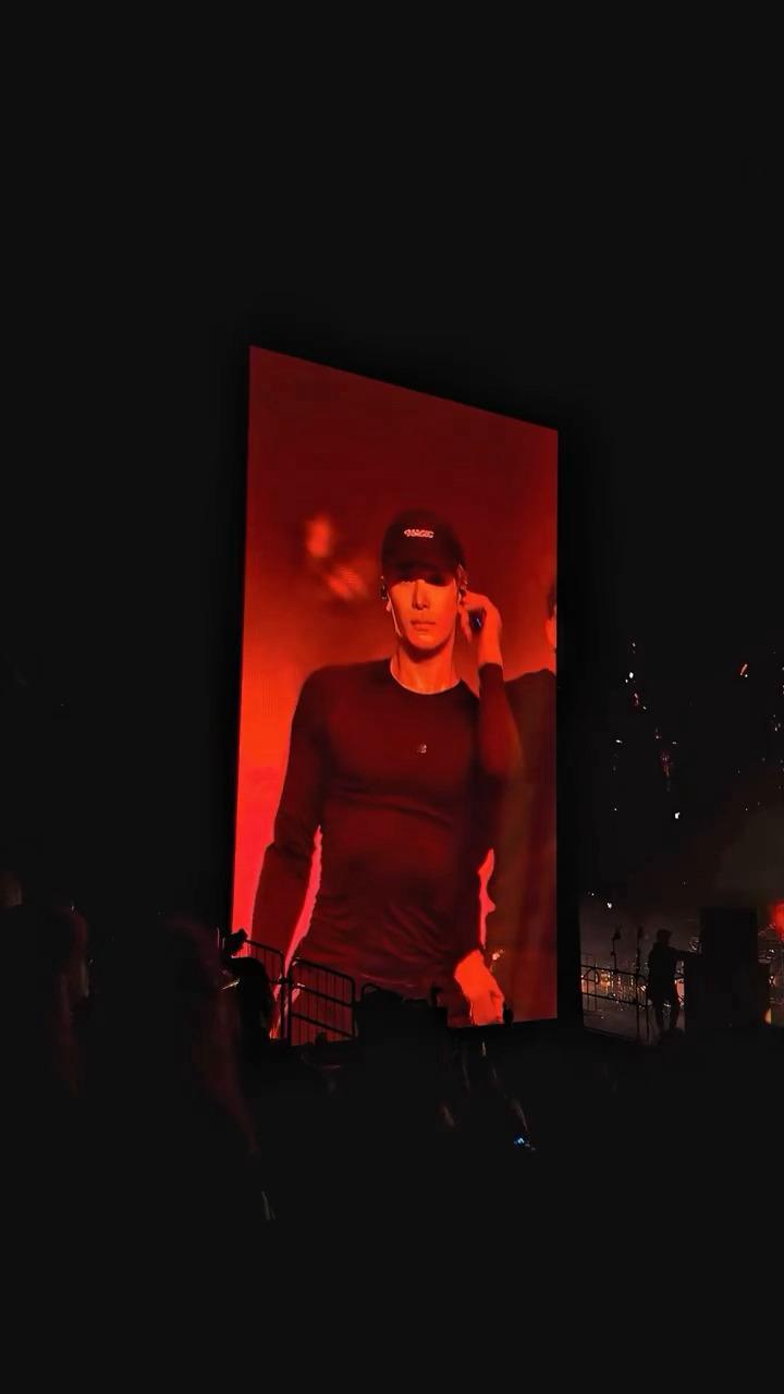 老公好腰王嘉尔