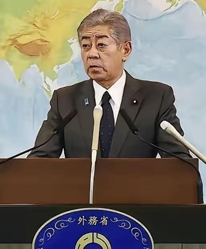 2026-01-08 凌晨两点，日本外务省灯全亮着，抗议书拍在官网：要求中国立刻