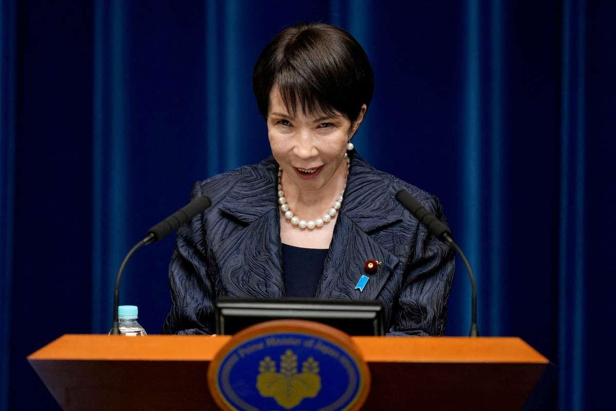 高市缺席玩“替身战术”，性质比亲自参拜更严重，整个内阁都很危险有些出乎意料的是，