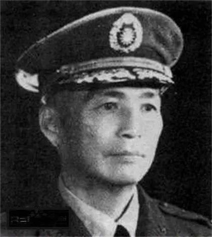 蔡孝乾叛徒危害至今还在，等到胜利来到那一天让他跪下去
蔡孝乾作为一个老革命，他也